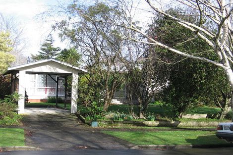 Photo of property in 7 Chilton Grove, Hokowhitu, Palmerston North, 4410