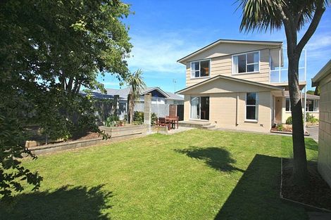 Photo of property in 6 Birdling Place, Halswell, Christchurch, 8025