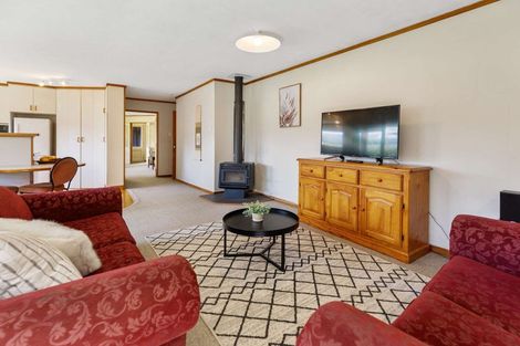 Photo of property in 5 Newland Court, Palmerston North, 4410