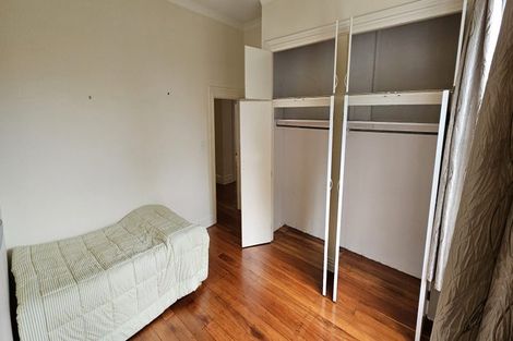 Photo of property in 78 Raroa Road, Kelburn, Wellington, 6012