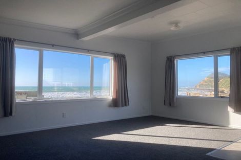 Photo of property in 1093 Makara Road, Makara Beach, Karori, 6972