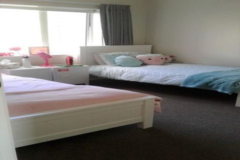 Photo of property in 7a Madeira Close, Whitby, Porirua, 5024