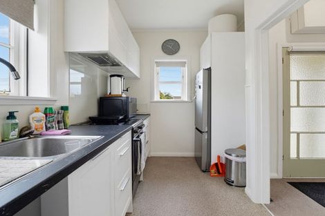 Photo of property in 21 Robert Street, Marton, 4710