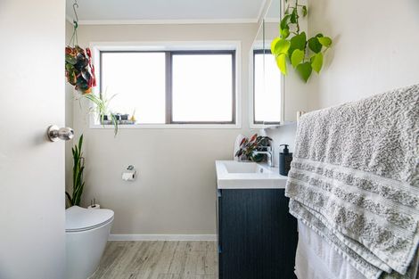 Photo of property in 57 Urlich Drive, Ranui, Auckland, 0612