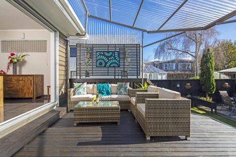 Photo of property in 2/38 Stanniland Street, Sunnyhills, Auckland, 2010