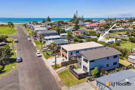 Photo of property in 21 Brighton Road, Waihi Beach, 3611