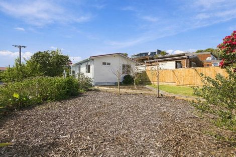 Photo of property in 28 Annandale Street, Lynmouth, New Plymouth, 4310