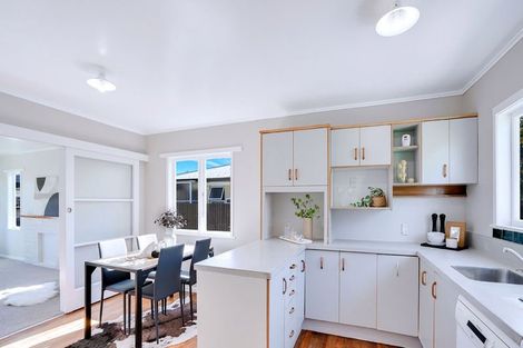 Photo of property in 48 Cameron Road, Hamilton East, Hamilton, 3216