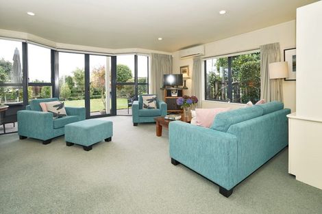 Photo of property in 66 Sandwich Road, St Andrews, Hamilton, 3200