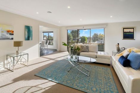 Photo of property in 81 St Annes Crescent, Wattle Downs, Auckland, 2103