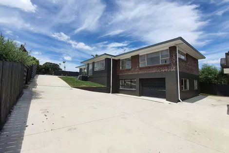Photo of property in 71 Prince Regent Drive, Half Moon Bay, Auckland, 2012