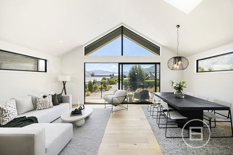 Photo of property in 45a Mcadam Drive, Jacks Point, Queenstown, 9371
