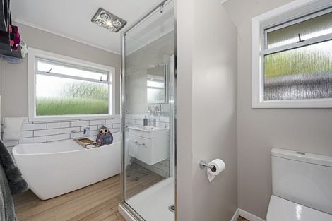 Photo of property in 30 Glenview Terrace, Glenview, Hamilton, 3206