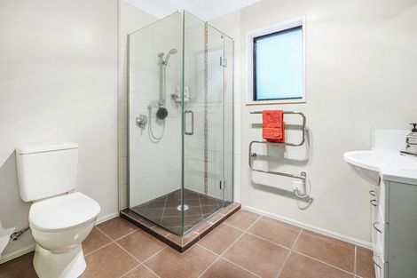 Photo of property in 5 Dallinger Street, St Andrews, Hamilton, 3200