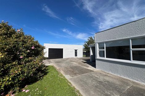 Photo of property in 9 Totara Street, Marton, 4710