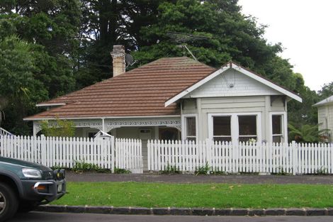 Photo of property in 53 Esplanade Road, Mount Eden, Auckland, 1024