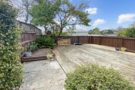 Photo of property in 15 Pisces Road, Glen Eden, Auckland, 0602