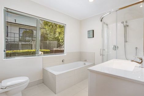 Photo of property in 18a Houghton Street, Meadowbank, Auckland, 1072