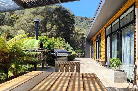 Photo of property in 5 Toki Place, Kaiuma Bay, Havelock, 7178