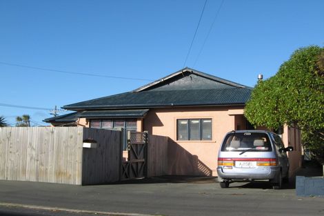 Photo of property in 84 Albert Street, Saint Clair, Dunedin, 9012