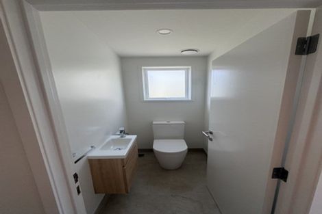 Photo of property in 7a Camrose Place, Glenfield, Auckland, 0629