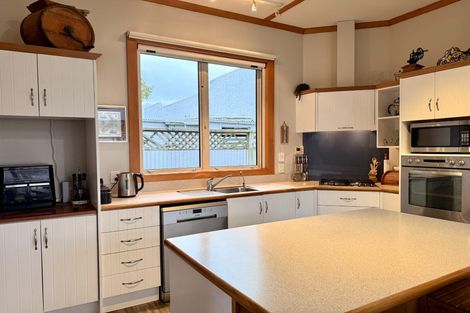 Photo of property in 41 Gerrard Road, Winton, 9720