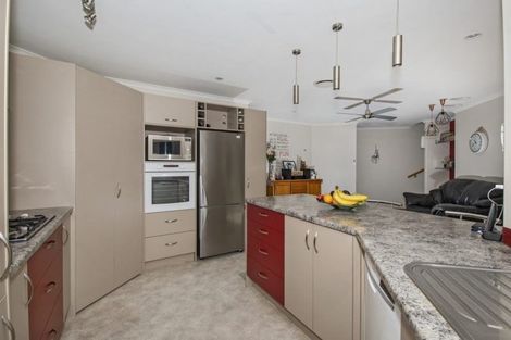 Photo of property in 57 Tawhai Place, Parahaki, Whangarei, 0112