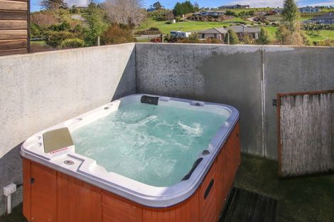 Photo of property in 120 Ridgeview Road, Redwood Valley, Richmond, 7081