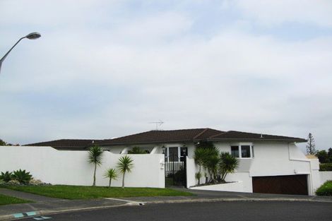 Photo of property in 4 Pacific Parade, Army Bay, Whangaparaoa, 0930