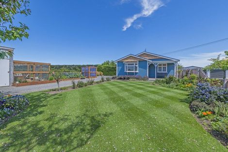 Photo of property in 2 Flannery Street, Leeston, 7632