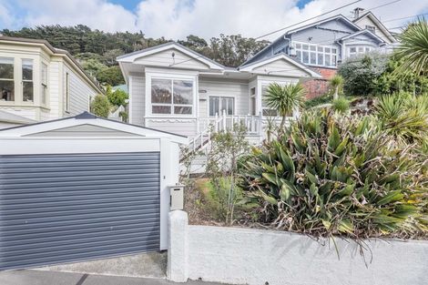 Photo of property in 22 Duncan Terrace, Kilbirnie, Wellington, 6022