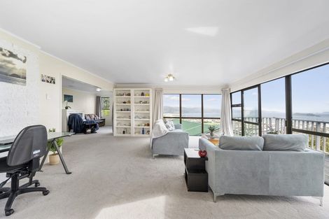 Photo of property in 88a Dowse Drive, Maungaraki, Lower Hutt, 5010