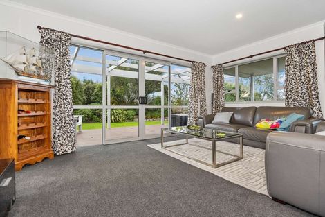 Photo of property in 17 Fergusson Avenue, Waipukurau, 4200