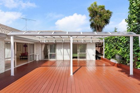 Photo of property in 22 Westview Court, Somerville, Auckland, 2014