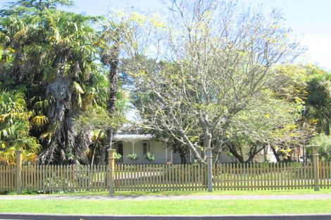 Photo of property in 122 Stout Street, Whataupoko, Gisborne, 4010