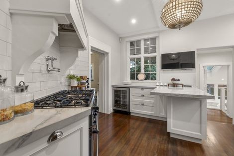 Photo of property in 46 Mountain Road, Epsom, Auckland, 1023