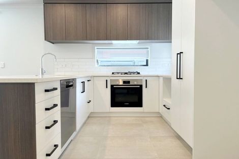 Photo of property in 2/17 Glen Lynne Avenue, Queenwood, Hamilton, 3210