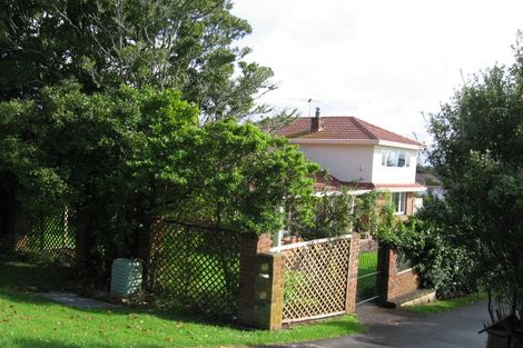 Photo of property in 10a View Road, Shelly Park, Auckland, 2014