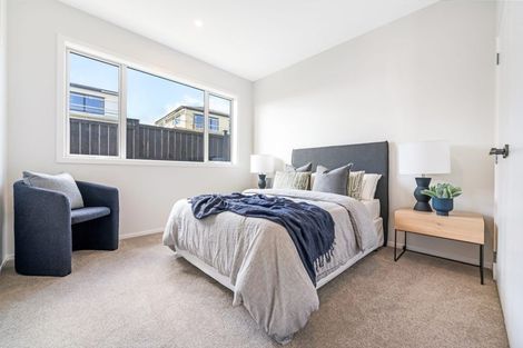 Photo of property in 11 Spars Road, Wainui, 0932