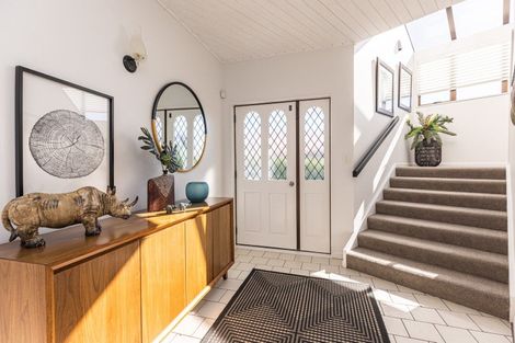 Photo of property in 5 Grey Street, College Estate, Whanganui, 4500