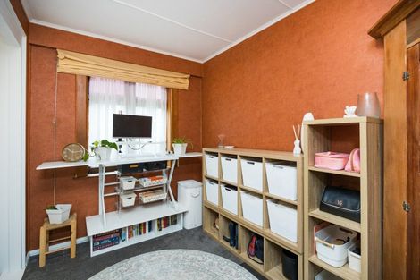 Photo of property in 148 Featherston Street, Palmerston North, 4410