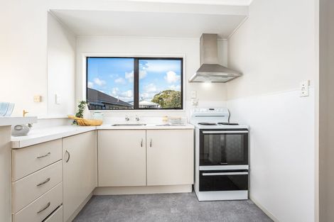 Photo of property in 10 Campbell Avenue, Paraparaumu, 5032