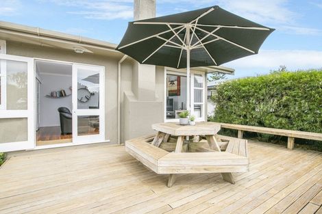 Photo of property in 14 Fergusson Street, Solway, Masterton, 5810