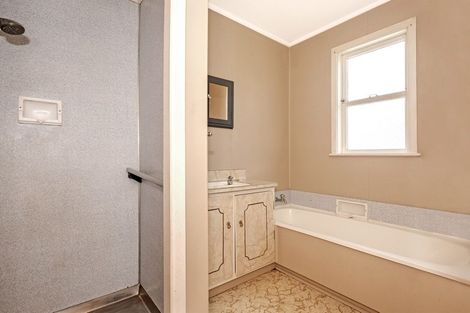 Photo of property in 555 Aberdeen Road, Te Hapara, Gisborne, 4010