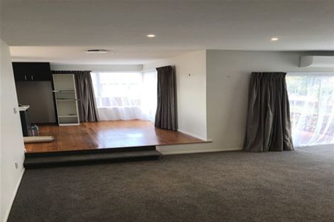Photo of property in 51 Reelick Avenue, Pakuranga Heights, Auckland, 2010