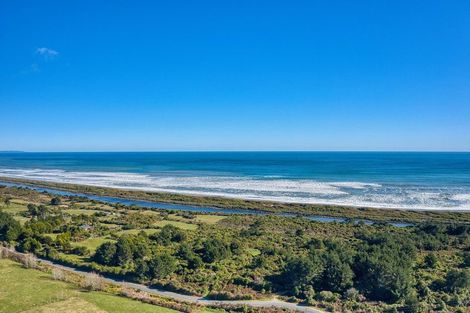 Photo of property in 11 Butlers Road, Ruatapu, Hokitika, 7883