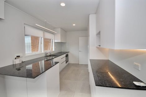 Photo of property in 3/4 Rangitoto Terrace, Milford, Auckland, 0620