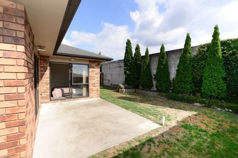 Photo of property in 13 Shrule Place, Huntington, Hamilton, 3210