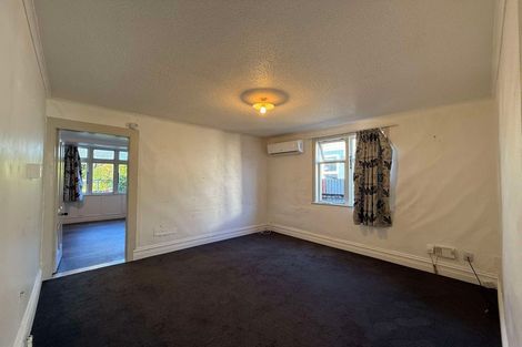 Photo of property in 8 Central Terrace, Alicetown, Lower Hutt, 5010