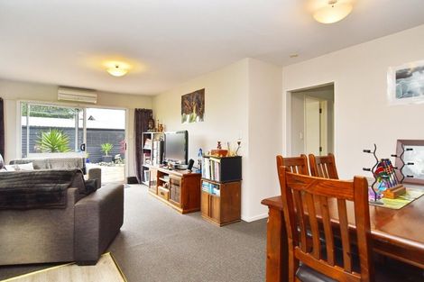 Photo of property in 2/91 Bayswater Crescent, Bromley, Christchurch, 8062